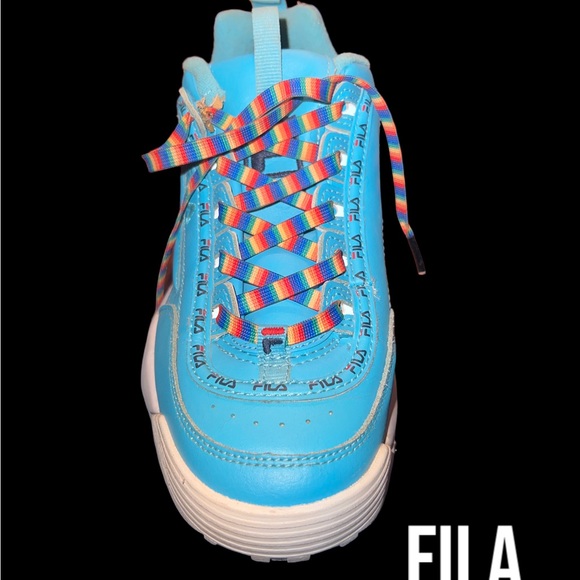 Women’s Retro style Fila - Picture 2 of 3